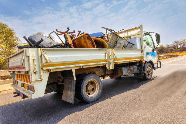 Best Attic Cleanout  in Canadian, TX